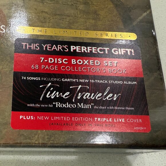 ❤️ GARTH BROOKS New in the Box 7 CD Gift Set - Picture 4 of 4